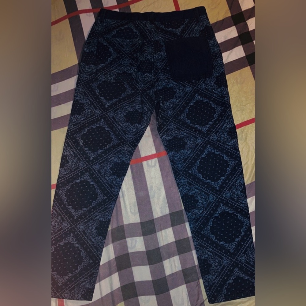 SOLD ‼️ (NEW) Bandana Paisley Print baggy straight fitted jeans y2k. size 33